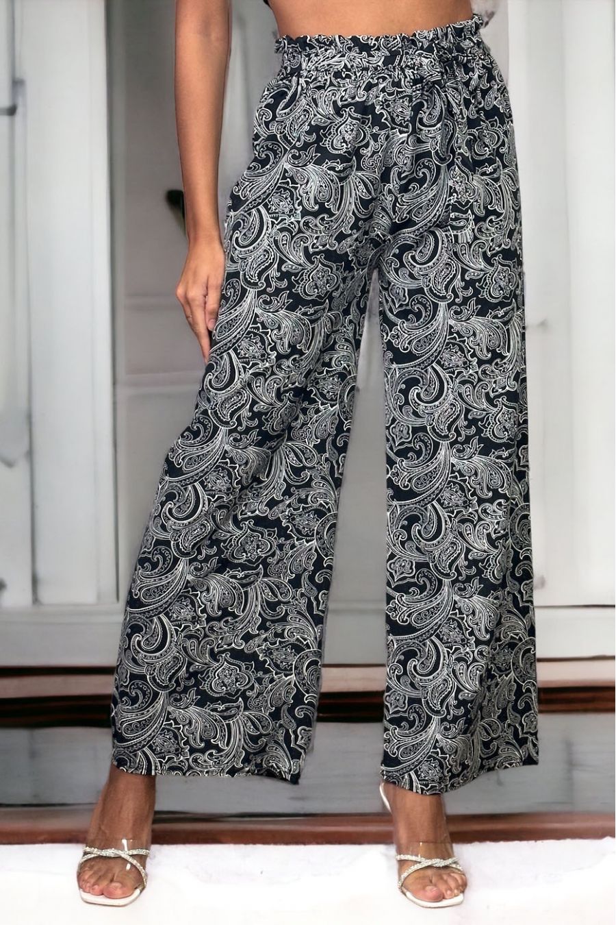 Pantalon palazzo noir imprimé - 3