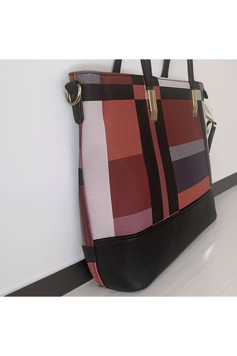 Checkered red handbag - 2