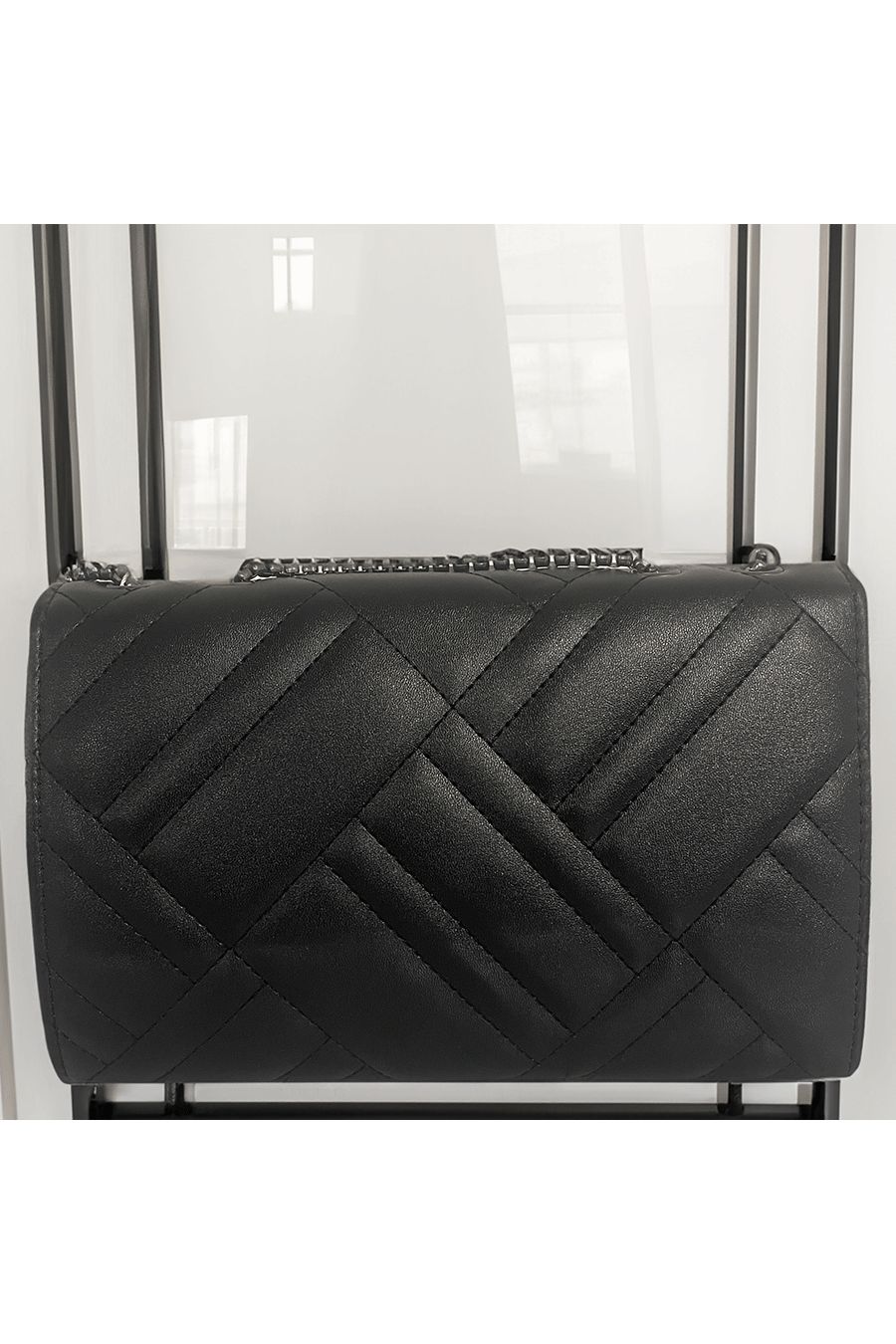Black quilted handbag - 3
