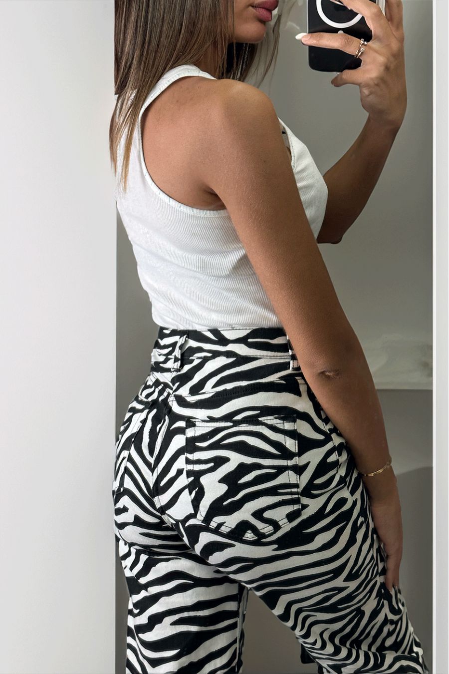 Chique witte tanktop bedrukt met strass steentjes - 4