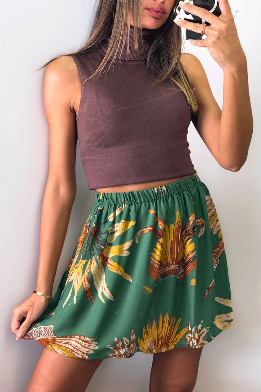 Flared mini skirt with green pattern - 2