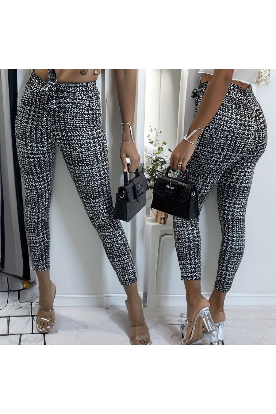 Zwarte slim-fit broek met zakken en riempatroon - 1
