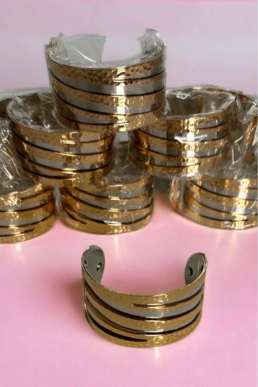 Set van 12 gouden en zilveren armbanden - 1
