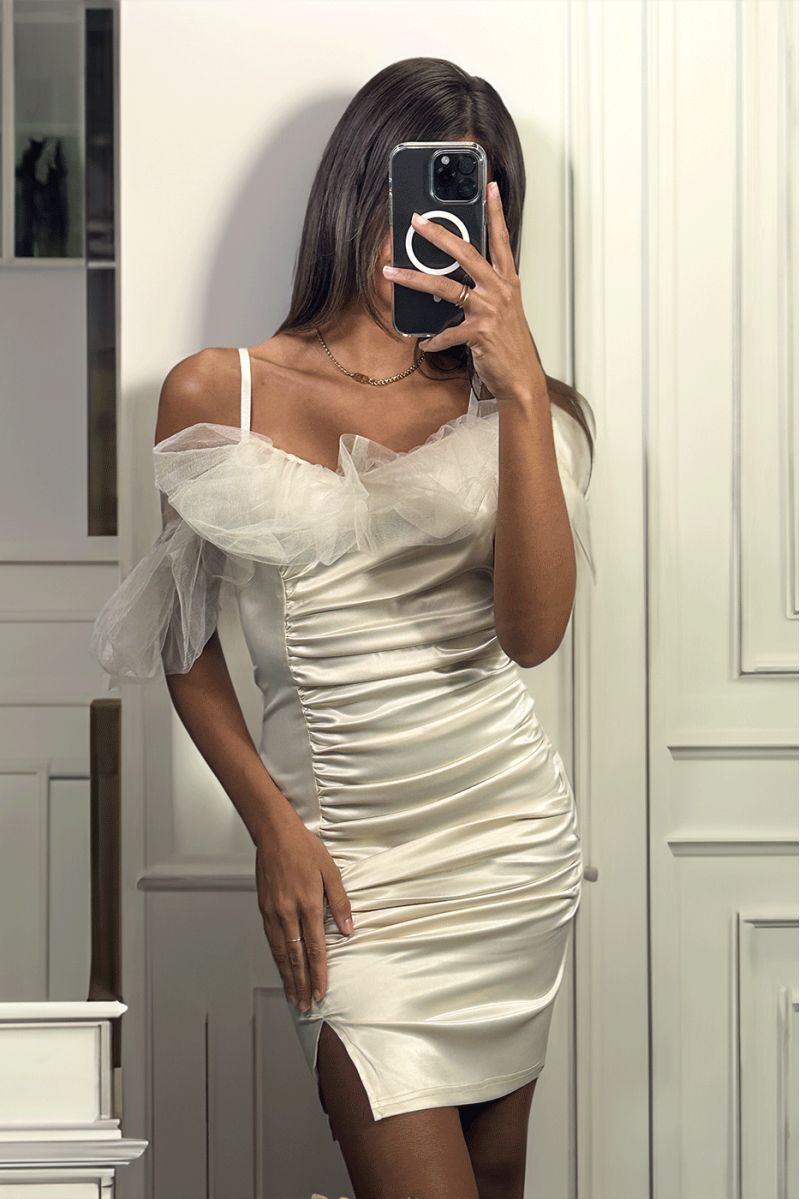 Sublime beige satin dress with tulle falling on the shoulders - 3 Sublime beige satin dress with tulle falling on the shoulders - 3