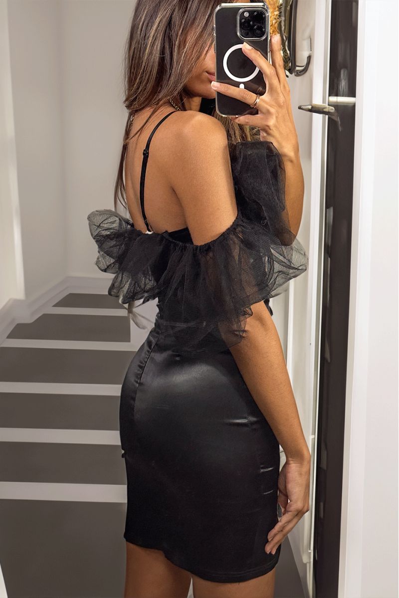 Sublime black satin dress with tulle falling on the shoulders - 1 Sublime black satin dress with tulle falling on the shoulders - 1