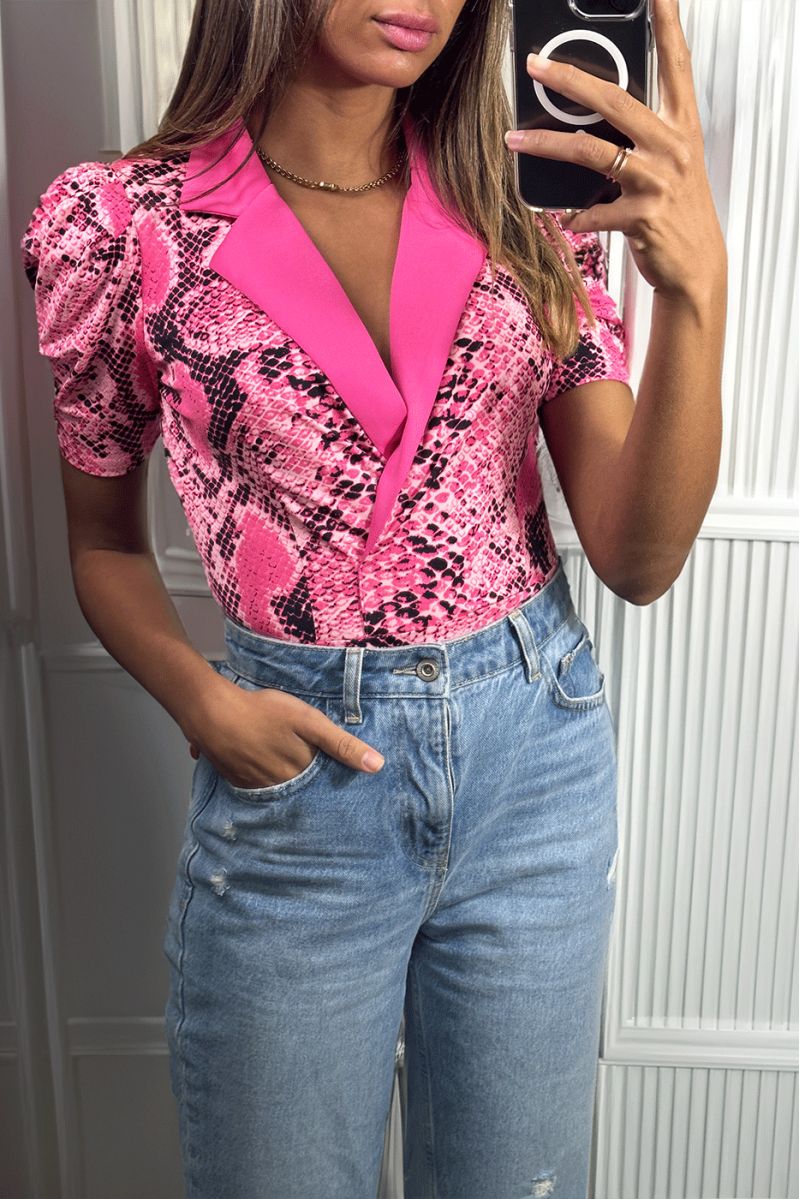 Very stretchy pink bodysuit in python pattern with short sleeves, blazer style collar - 4
