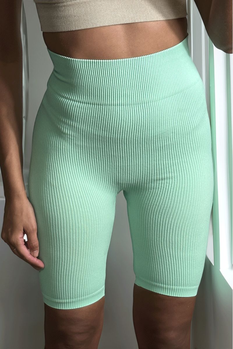Green high stretch ribbed knit capri pants - 2