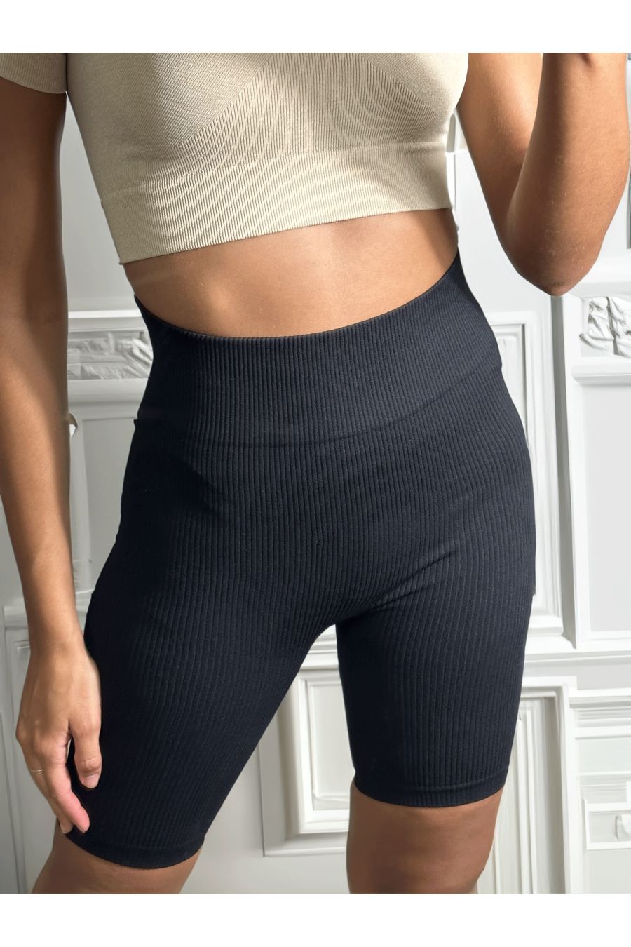 Zwarte hoog stretch geribbelde gebreide capri broek - 3