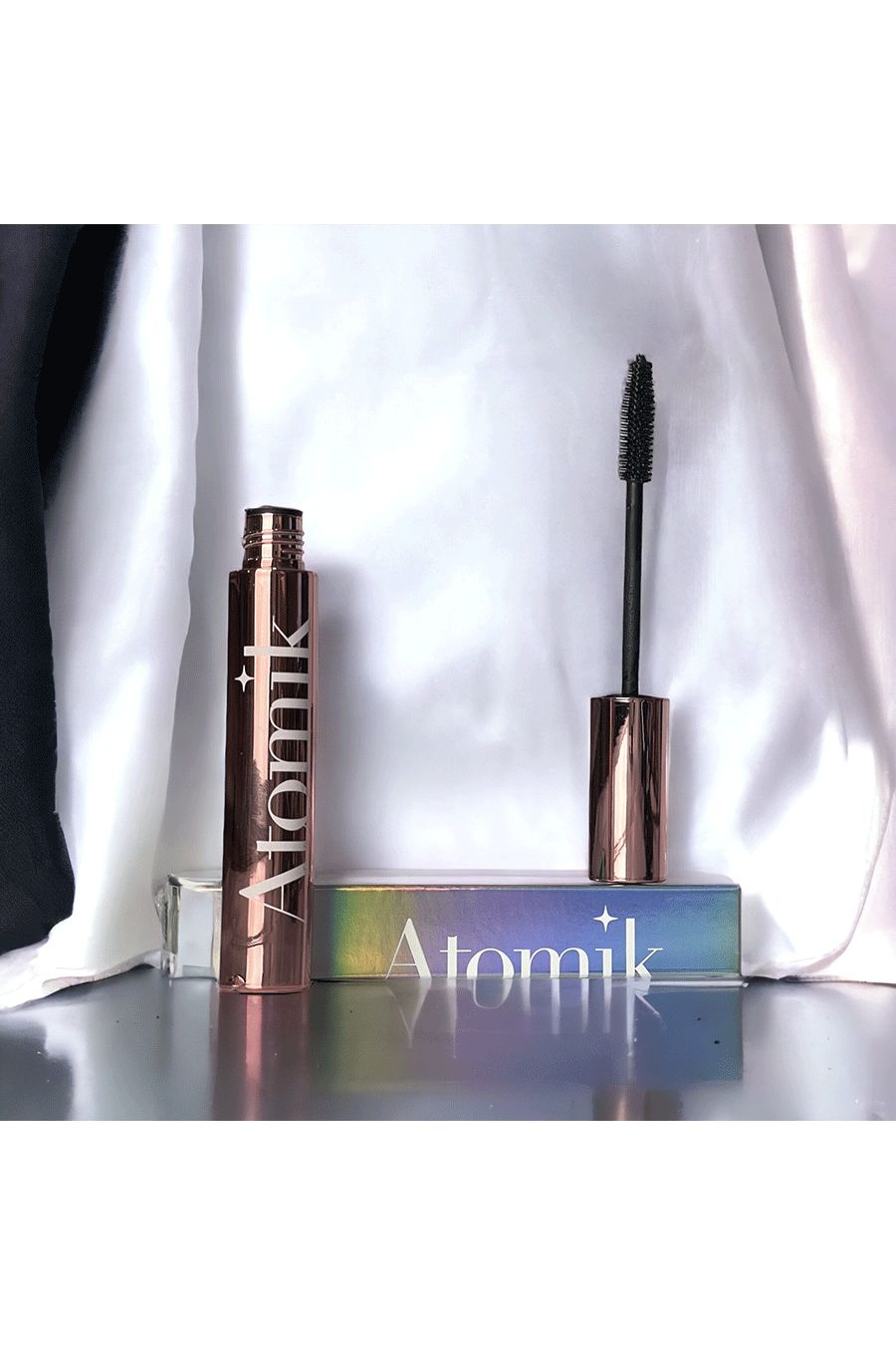 Mascara van het merk ATOMIK - 1