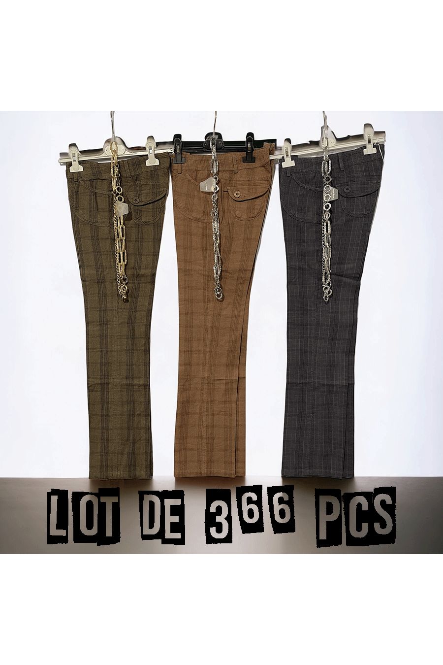 Lot van 366 broeken - 1