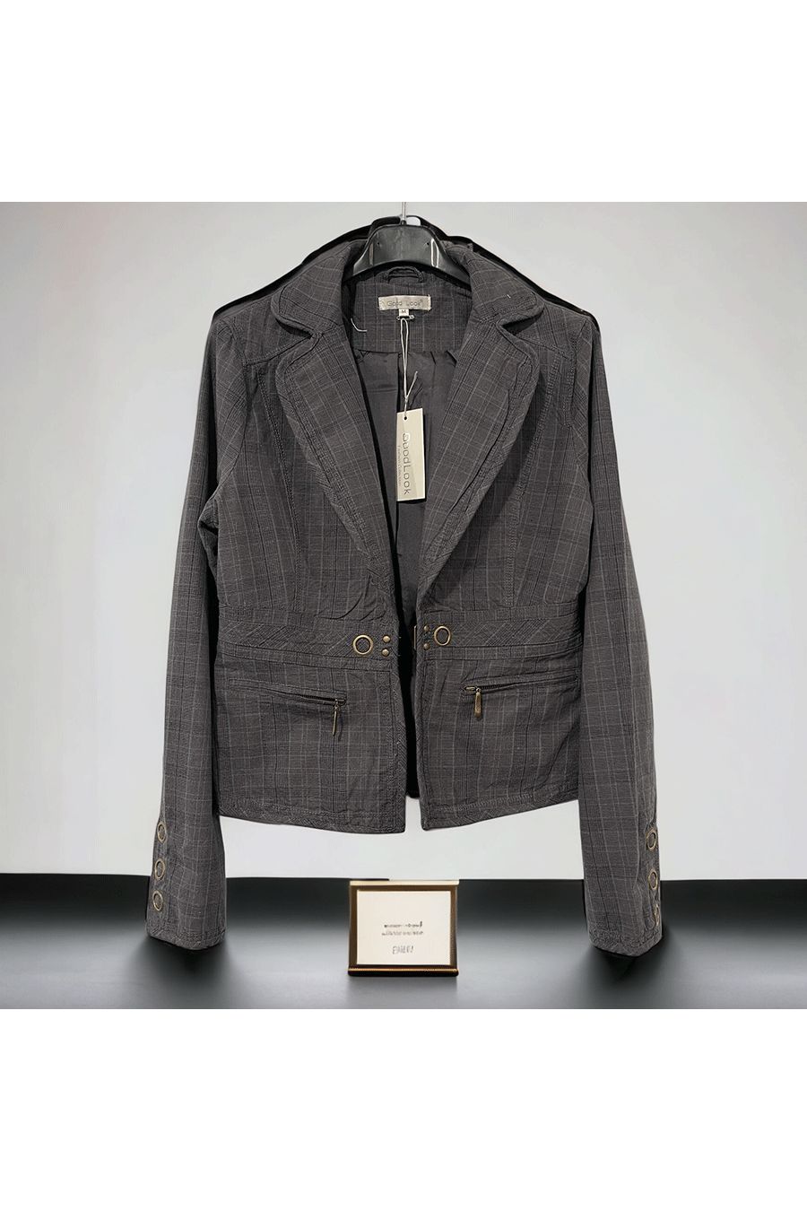 Lot of 45 jackets - 1