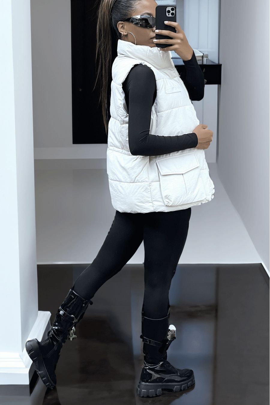 Beige sleeveless puffer jacket with high collar, pretty golden buttons and big sleeves - 1