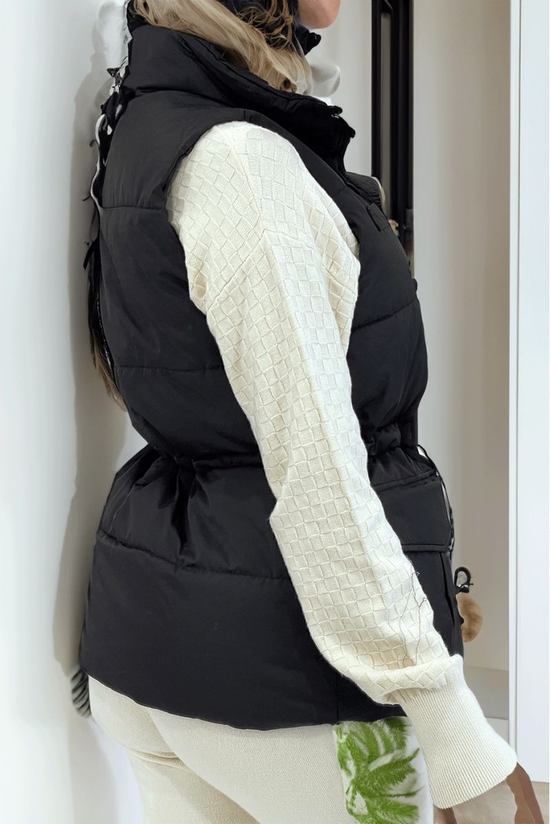 Black sleeveless padded jacket with a high collar, pretty gold buttons and large sleeves - 1