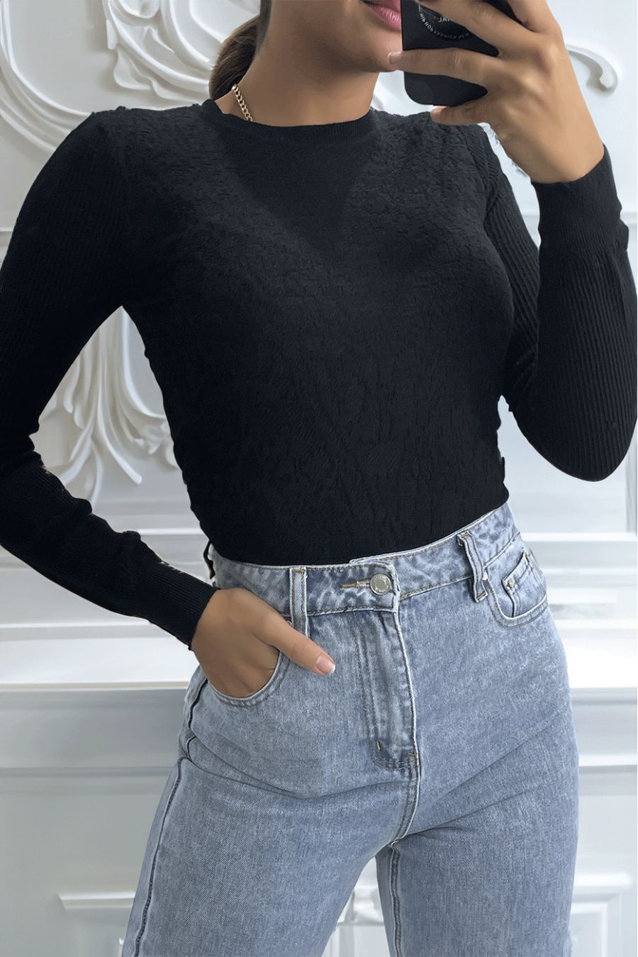Black Jacquard pattern sweater and ribbed sleeves. - 2
