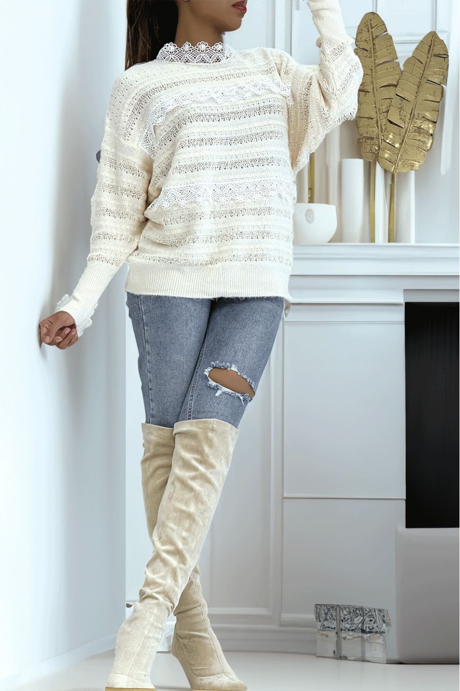 Goedkope beige opengewerkte trui met ronde hals en kant - 3