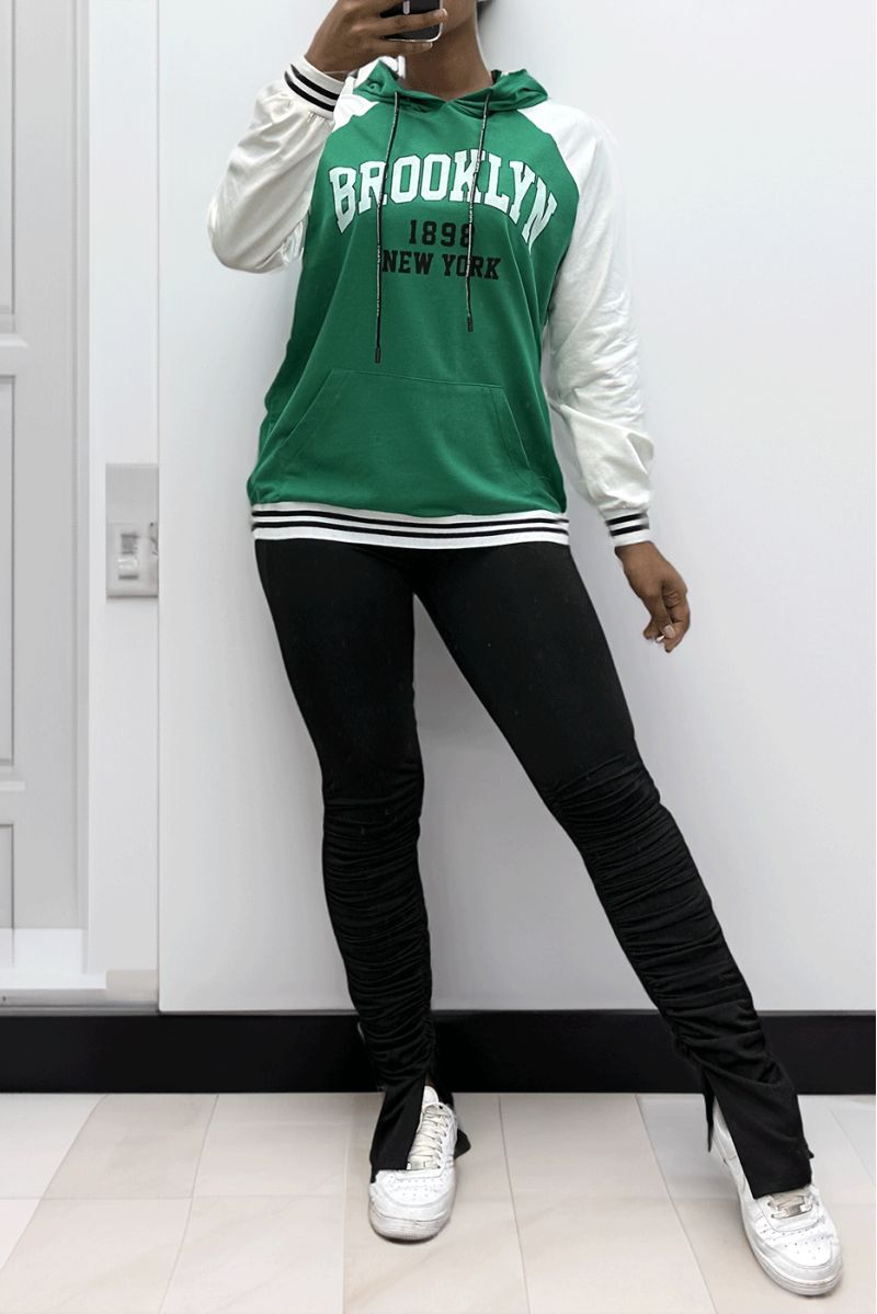White and green hoodie with BROOKLYN writing - 4