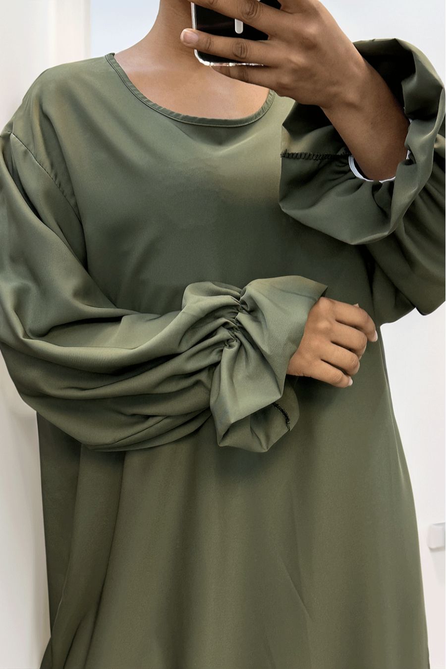 Long khaki abaya gathered at the sleeves - 4