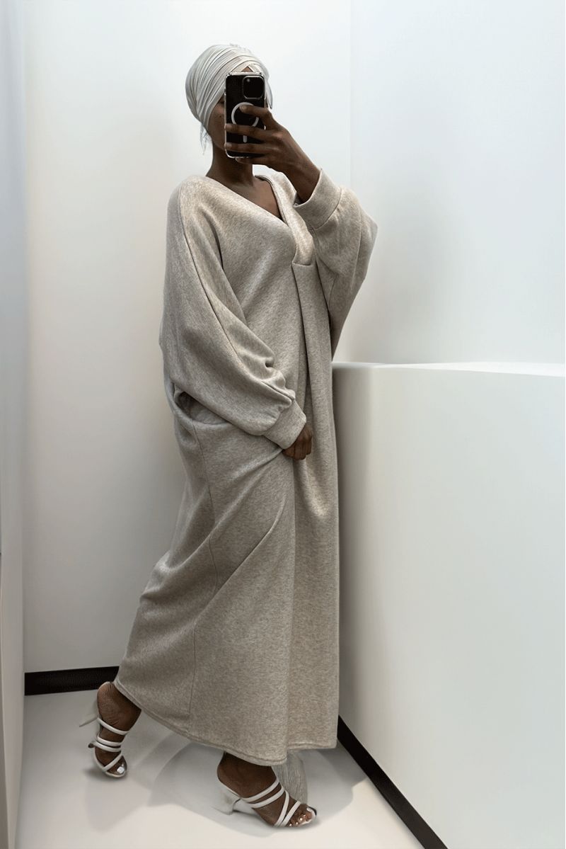 Long oversized beige V-neck sweater dress - 3 Long oversized beige V-neck sweater dress - 3
