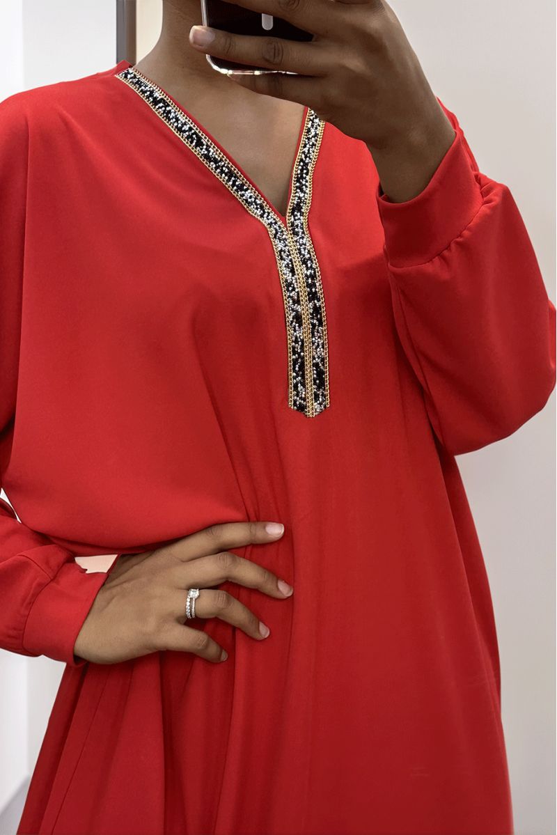 Red abaya with rhinestone neckline and long sleeves - 4