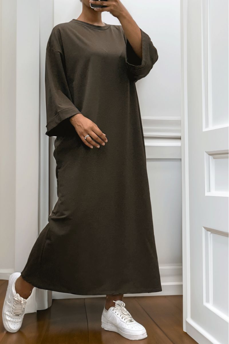 Longue robe over size en marron très épais - 6