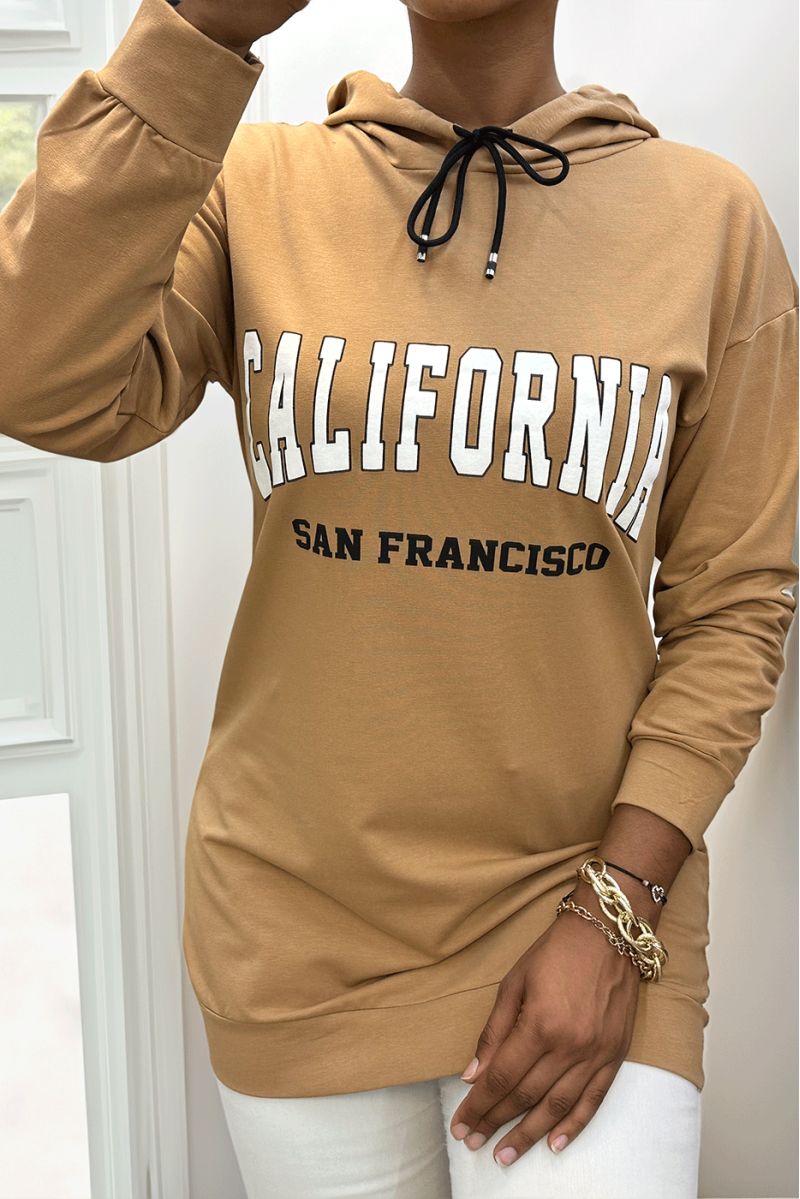Camelkleurig sweatshirt met capuchon en CALIFORNIA-opschrift - 3