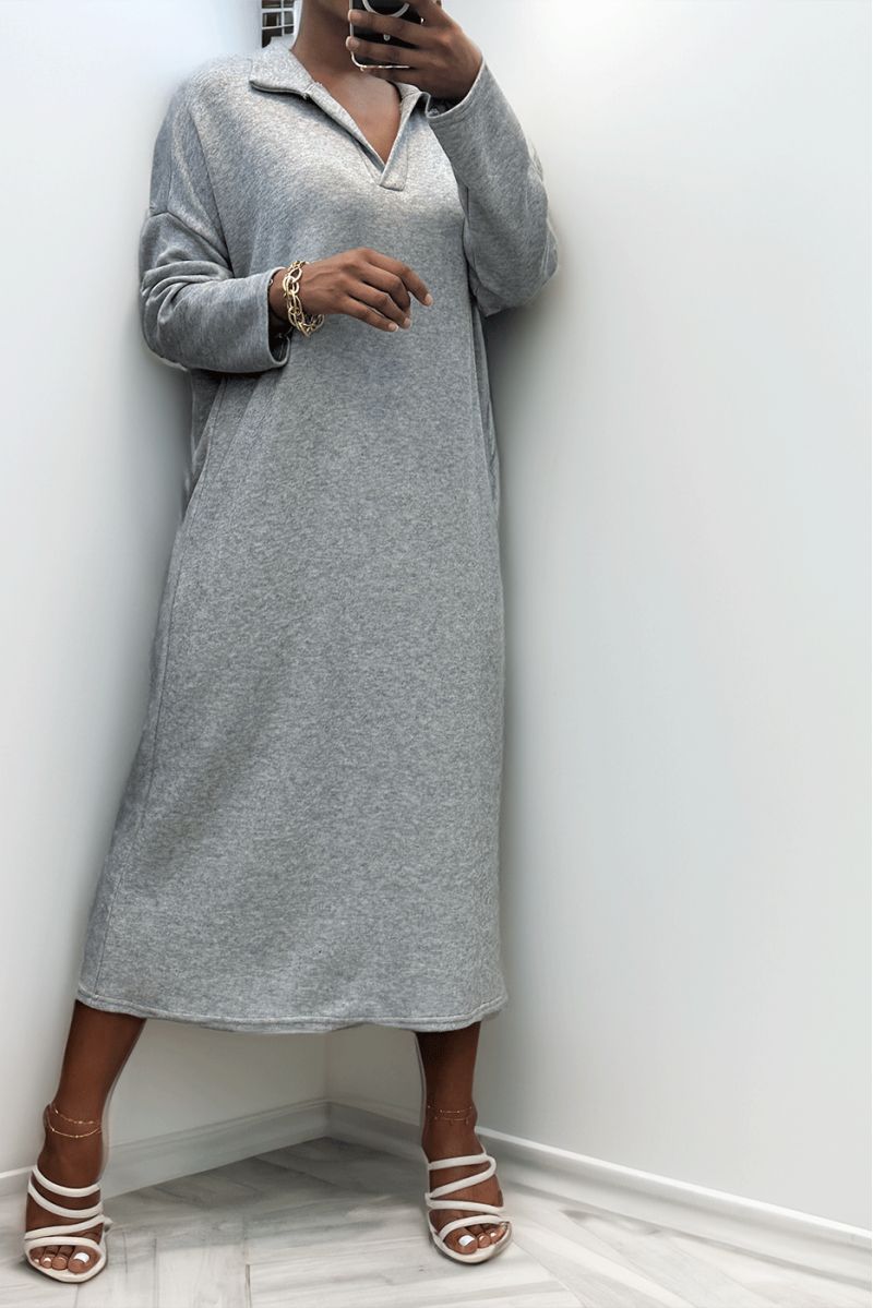 Lange dikke jurk met overhemdkraag in grijs - 3
