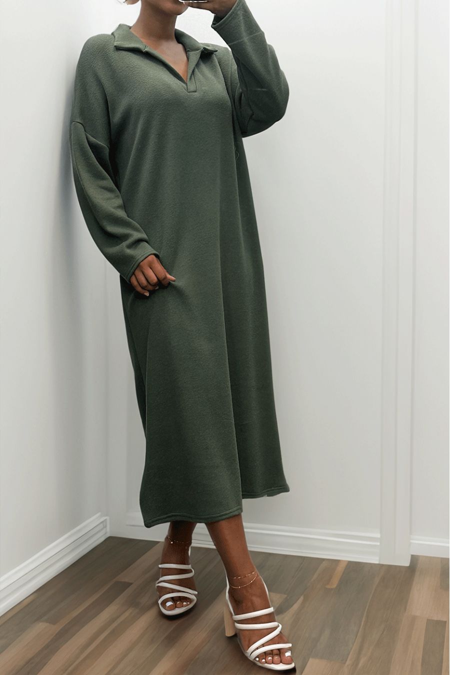 Long thick dress with shirt collar in khaki - 3