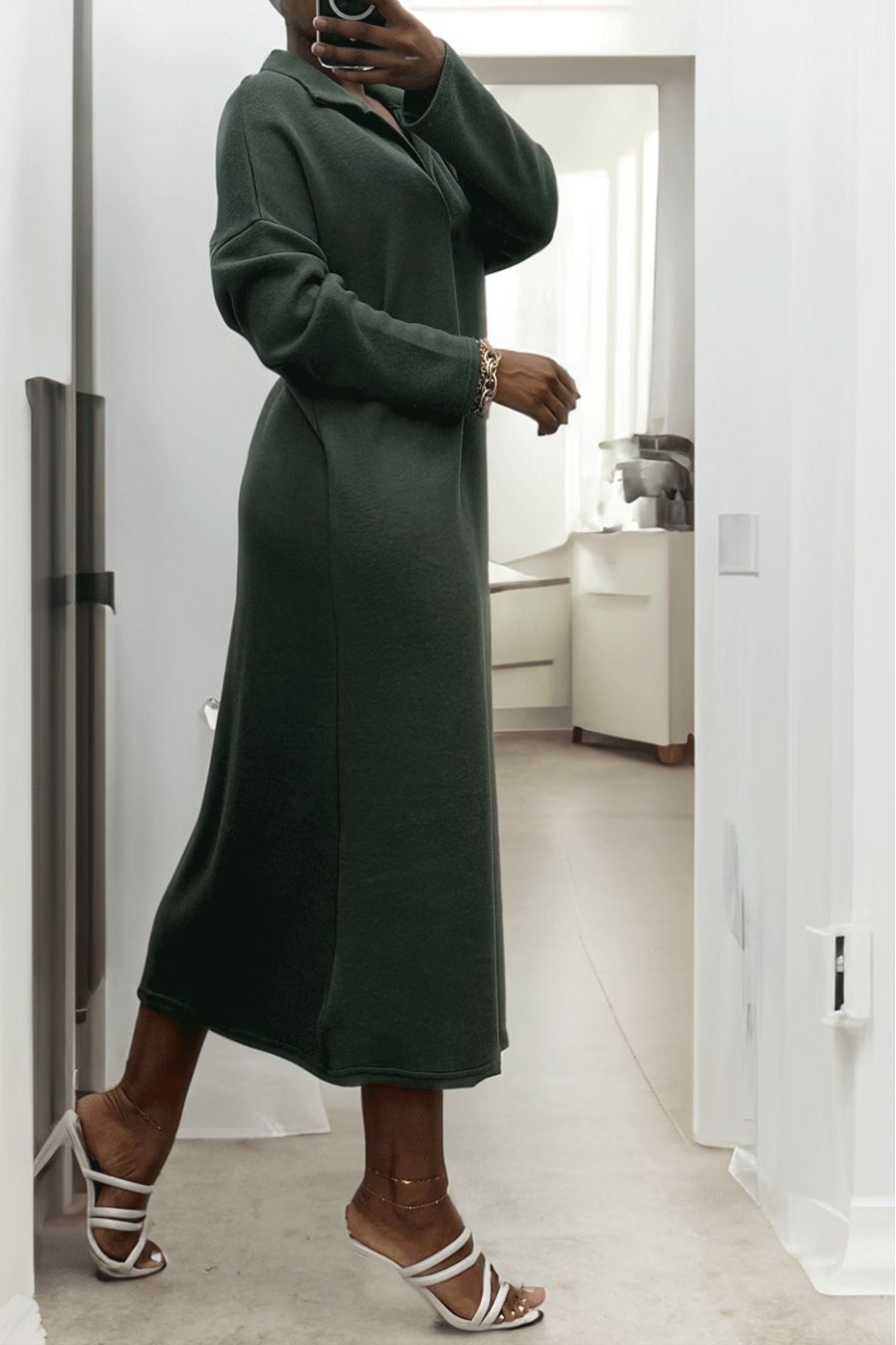 Longue robe épaisse col chemise en kaki - 4