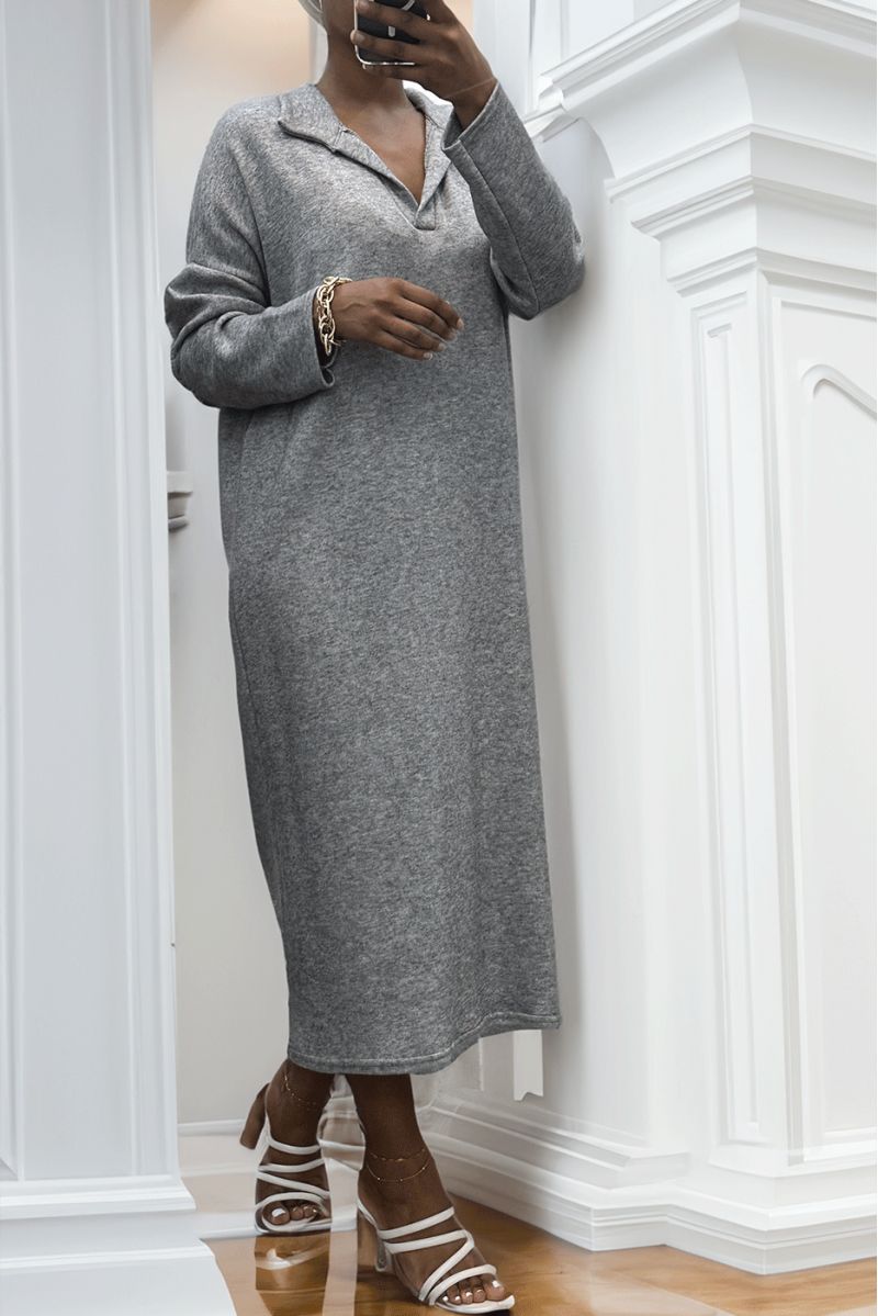Longue robe épaisse col chemise en gris - 1