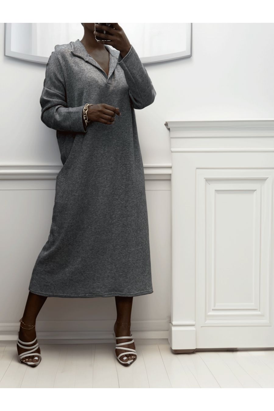 Long thick dress with shirt collar in gray - 2