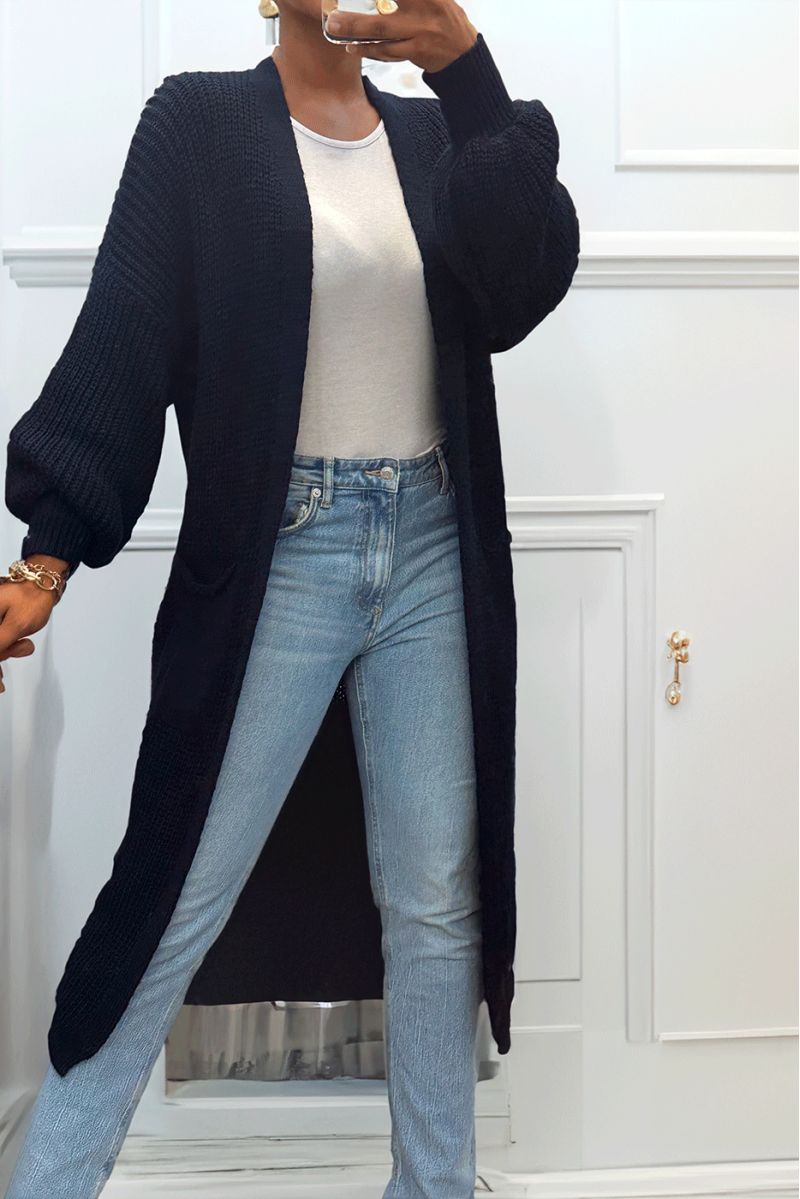 Lang marineblauw vest met grofgebreide pofmouwen - 7