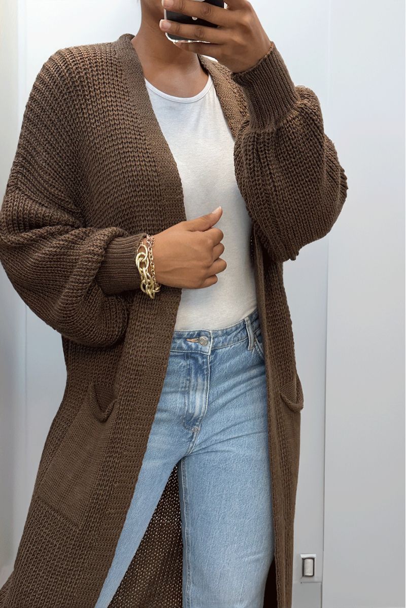 Brown long cardigan with puffed sleeves and chunky knit - 8