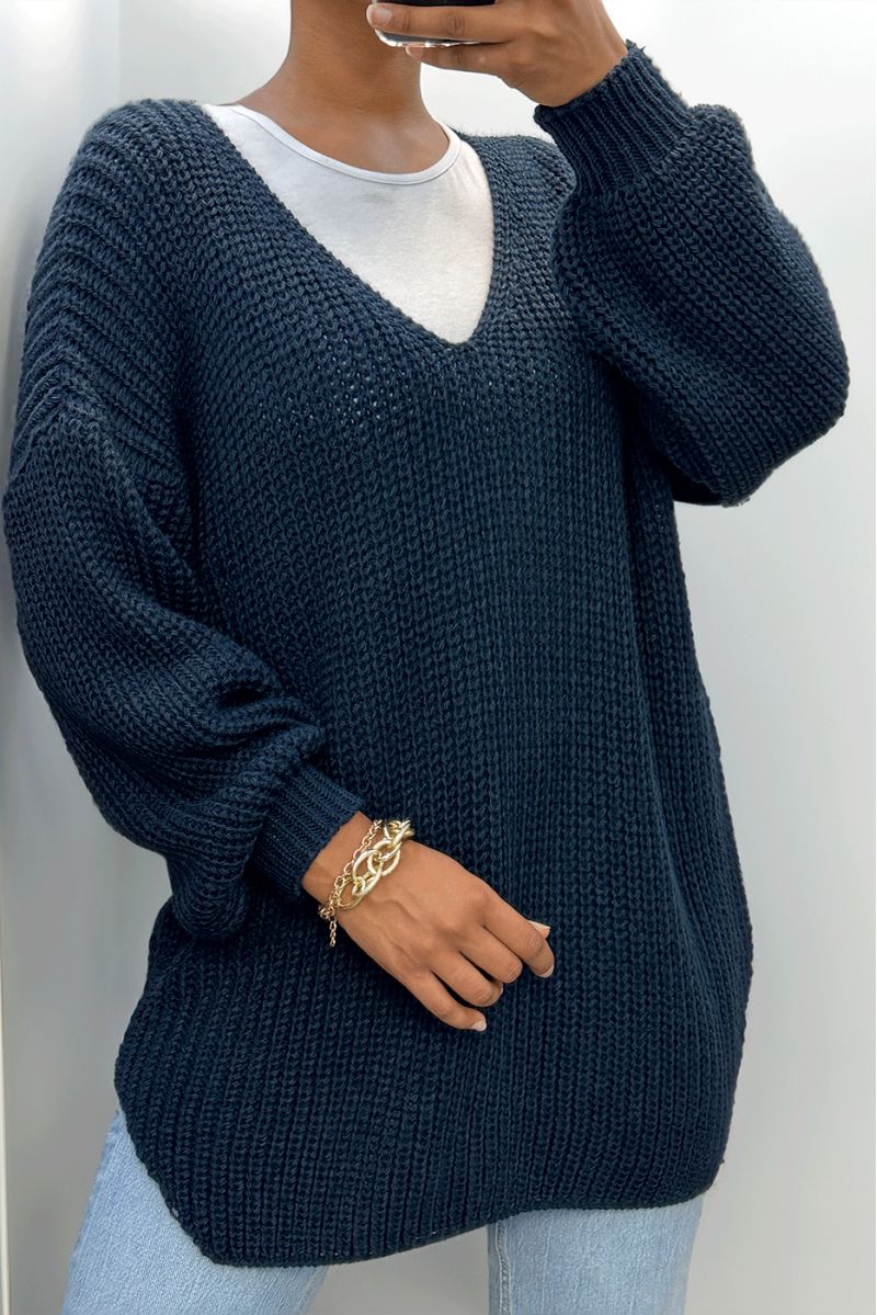 Navy asymmetrical knit sweater with v-neck and puffed sleeves, ultra soft - 5