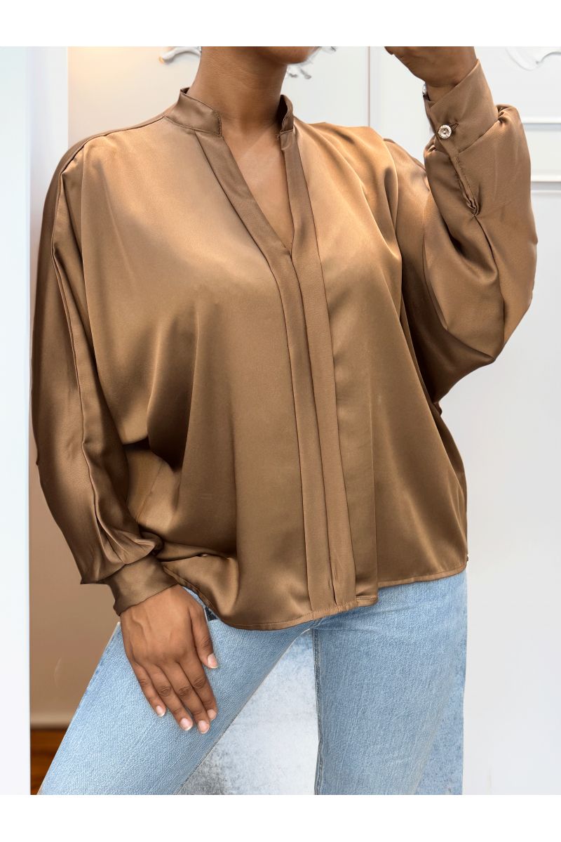 Bruine oversized satijnen blouse met plooien - 2 Bruine oversized satijnen blouse met plooien - 2