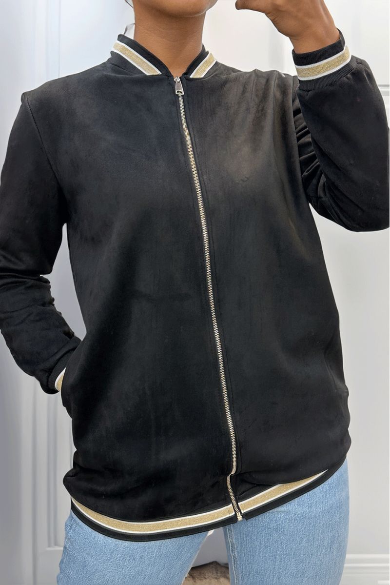 Zwart suède jasje met borcotte aan de kraag, mouwen en onderkant - 4