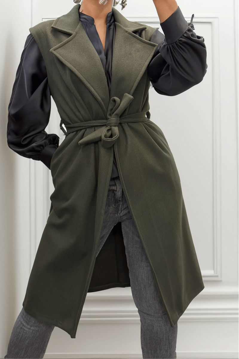 Long flowing khaki sleeveless trench coat with belt - 2