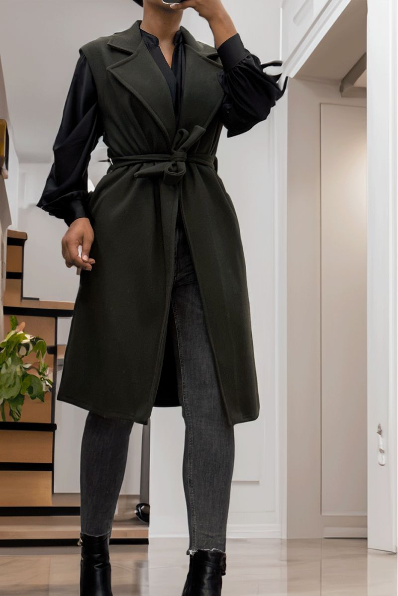 Long flowing khaki sleeveless trench coat with belt - 6
