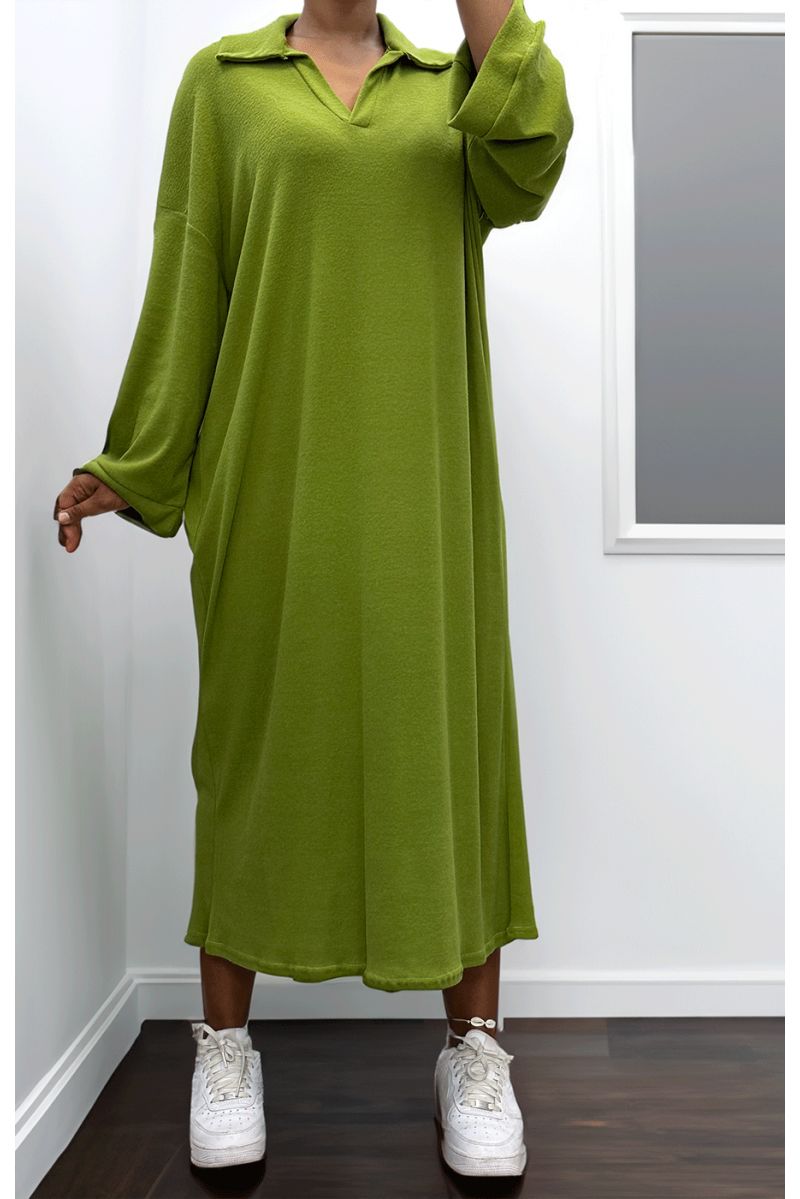 Robe simple pistache col V - 1