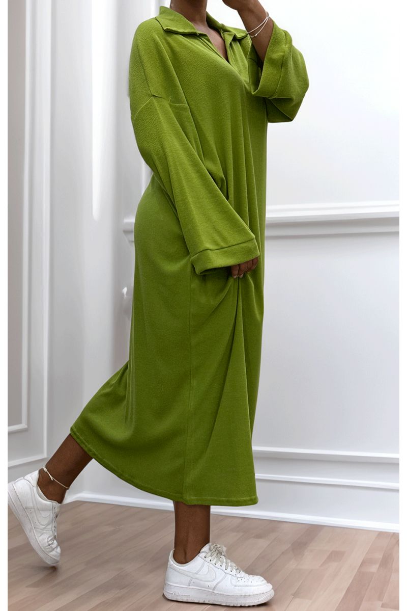 Robe simple pistache col V - 3