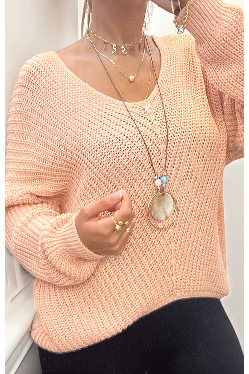 Roze kabelgebreide trui met lange ketting - 1