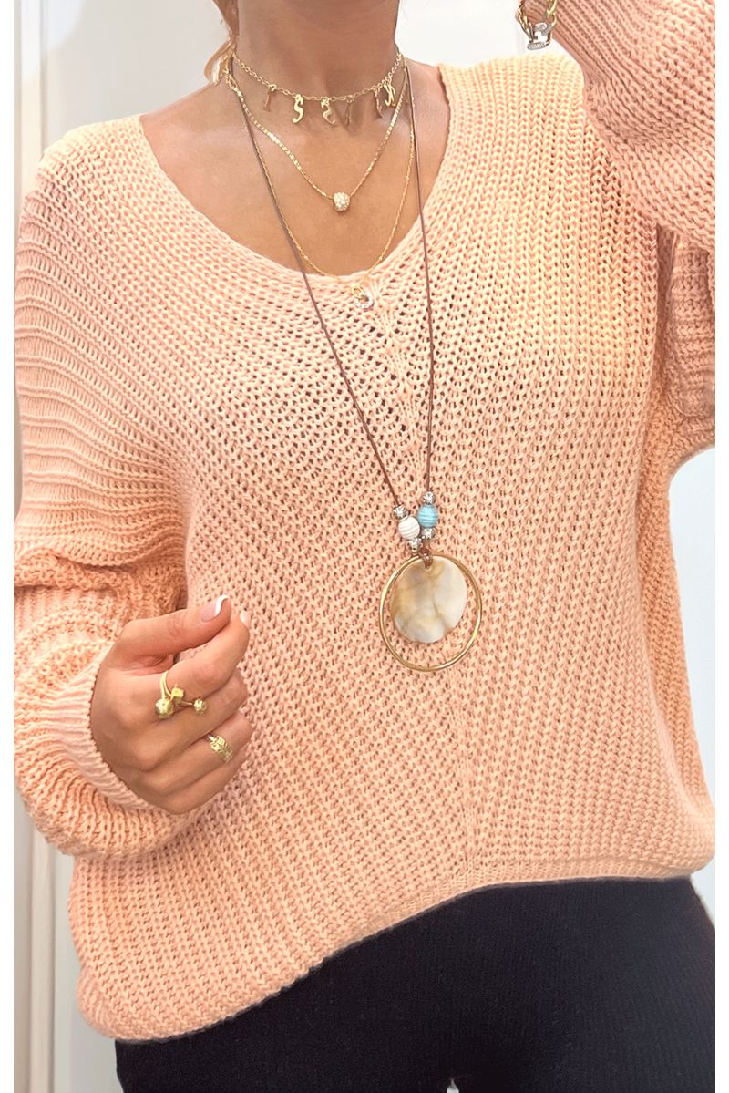 Roze kabelgebreide trui met lange ketting - 2