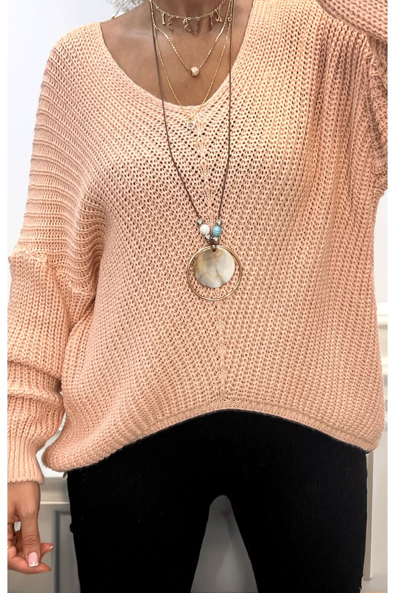 Roze kabelgebreide trui met lange ketting - 3