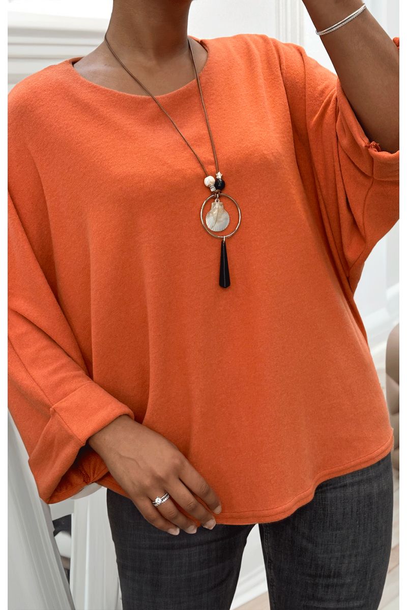 Coral round neck top with long necklace - 2