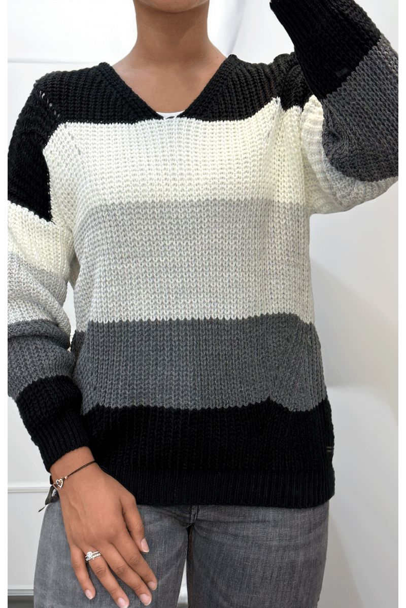 Black chunky knit v-neck sweater - 1