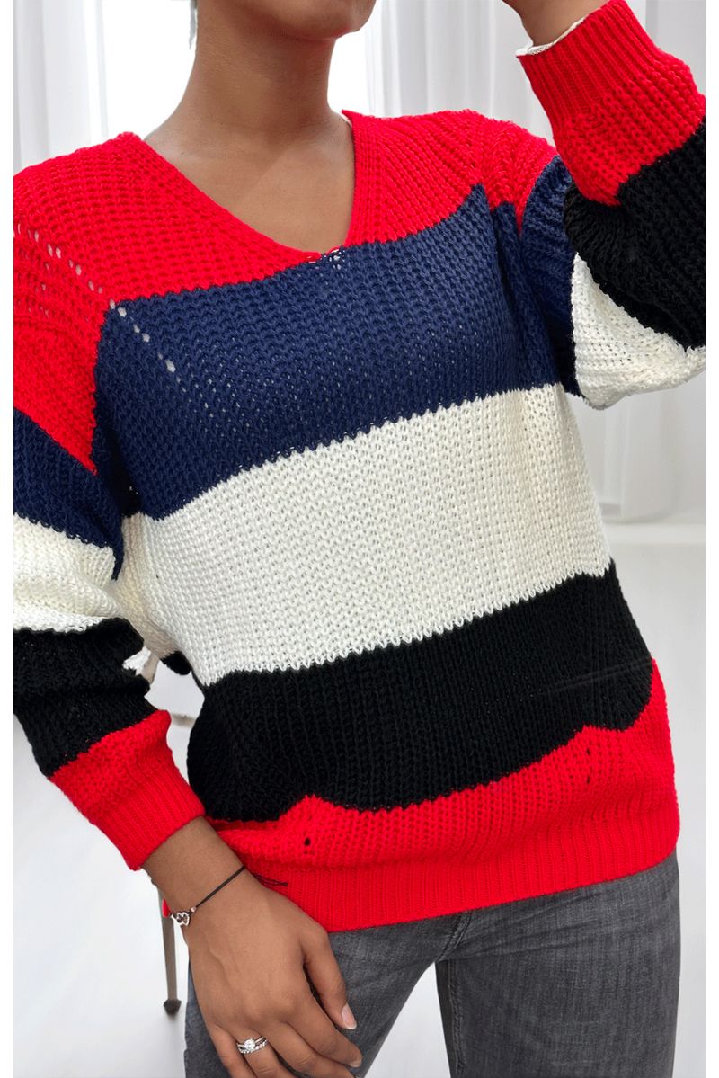 Red chunky knit v-neck sweater  - 2