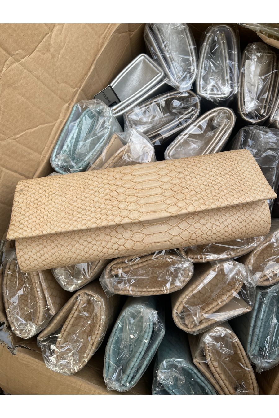 Lot of 20 evening clutches mixed several models - 4