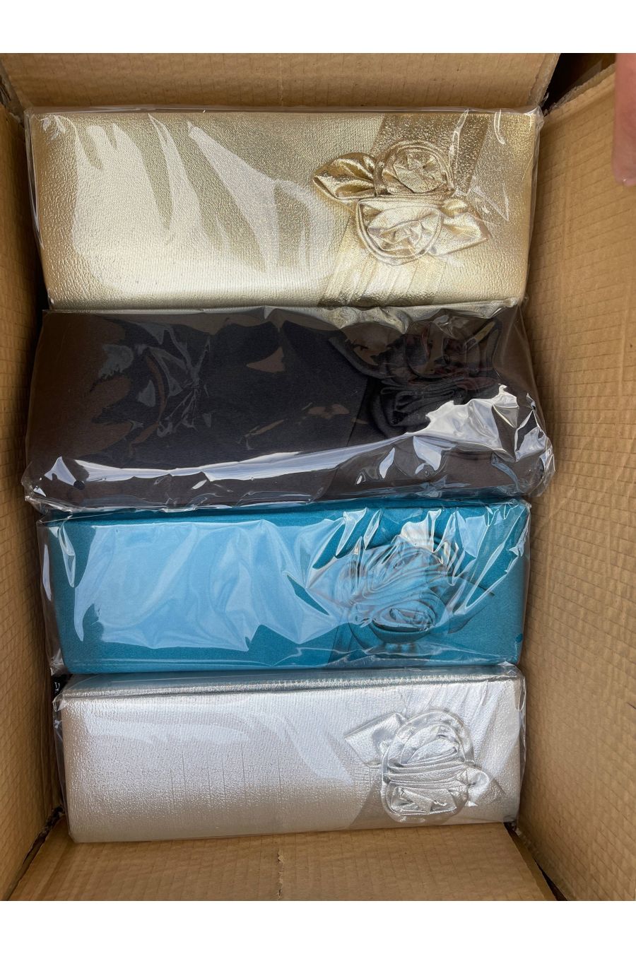 Lot de 20 pochettes de soirée mélangé plusieurs modèles - 17