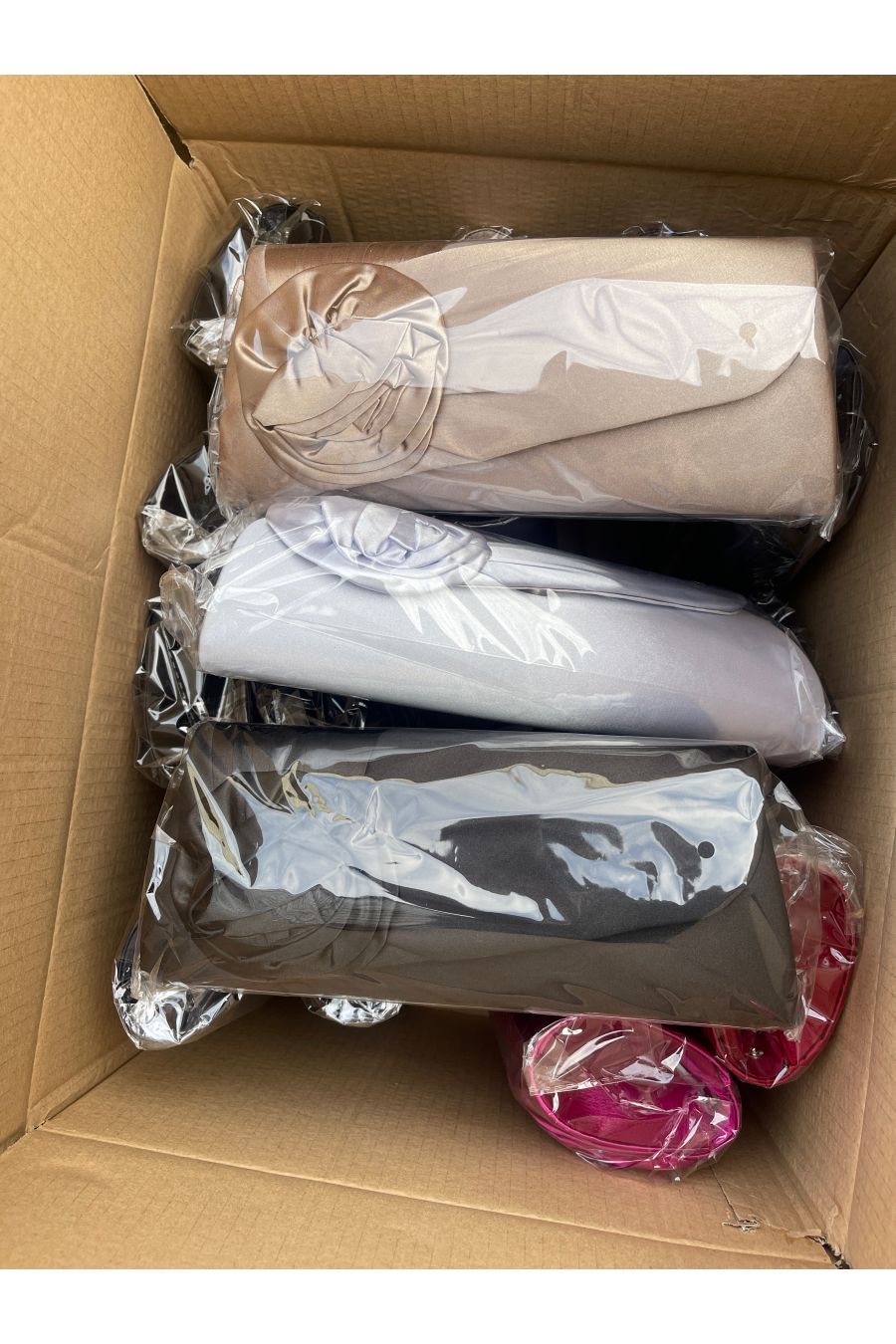 Lot of 20 evening clutches mixed several models - 28