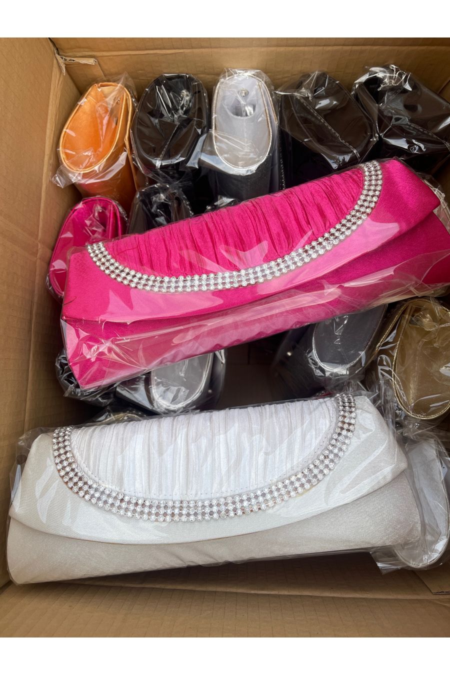 Lot of 20 evening clutches mixed several models - 29