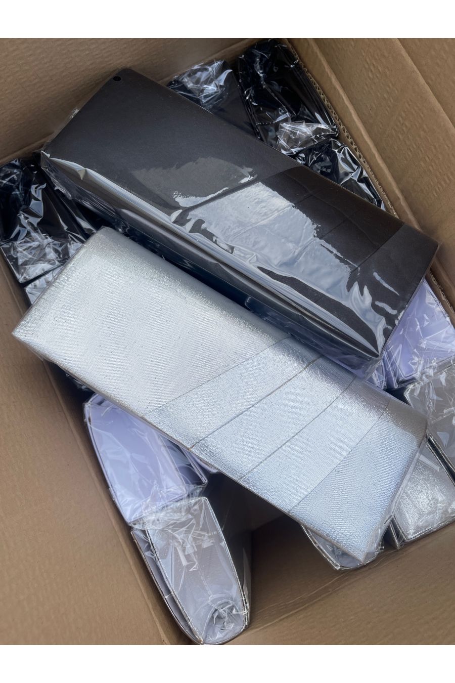 Kavel van 20 avondkoppelingen gemengd met verschillende modellen - 39